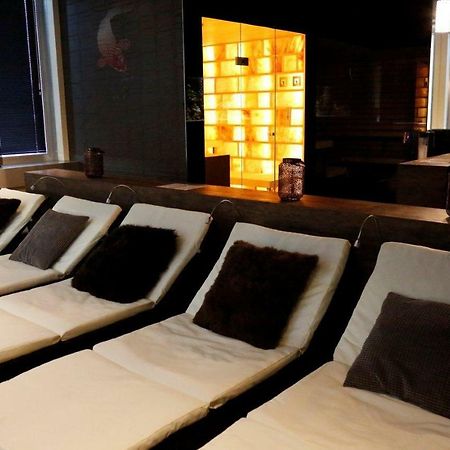 Glashaus Hotel Menziken Екстер'єр фото