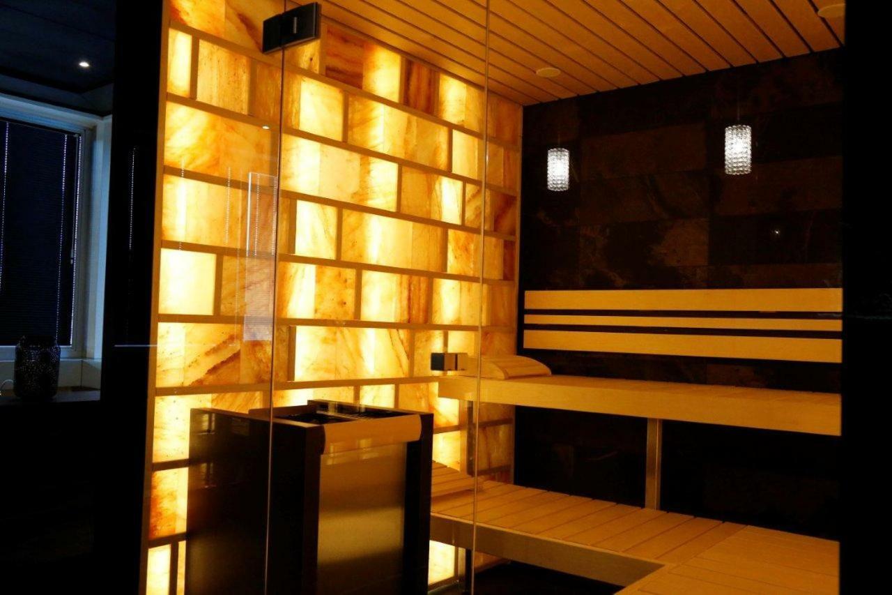 Glashaus Hotel Menziken Екстер'єр фото